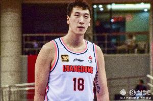 最不能漏防的男人！杜润旺关键球不手软 8投4中得11分6板0失误